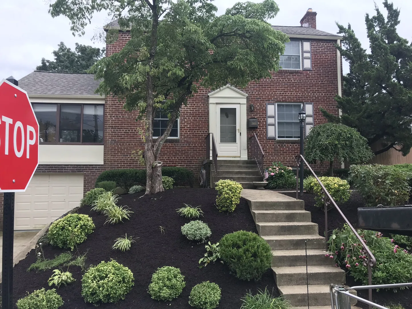 Mulching In Arlington After Picture